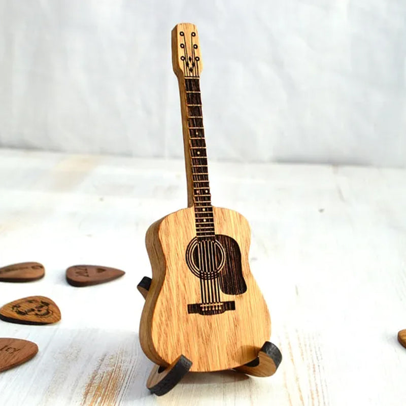 Plektrum für Akustikgitarren aus Holz